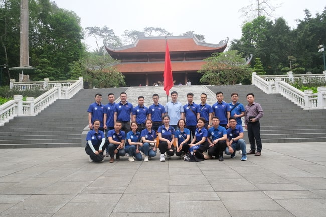 CHƯƠNG TRÌNH “VỀ NGUỒN TƯỞNG NIỆM CHỦ TỊCH HỒ CHÍ MINH”