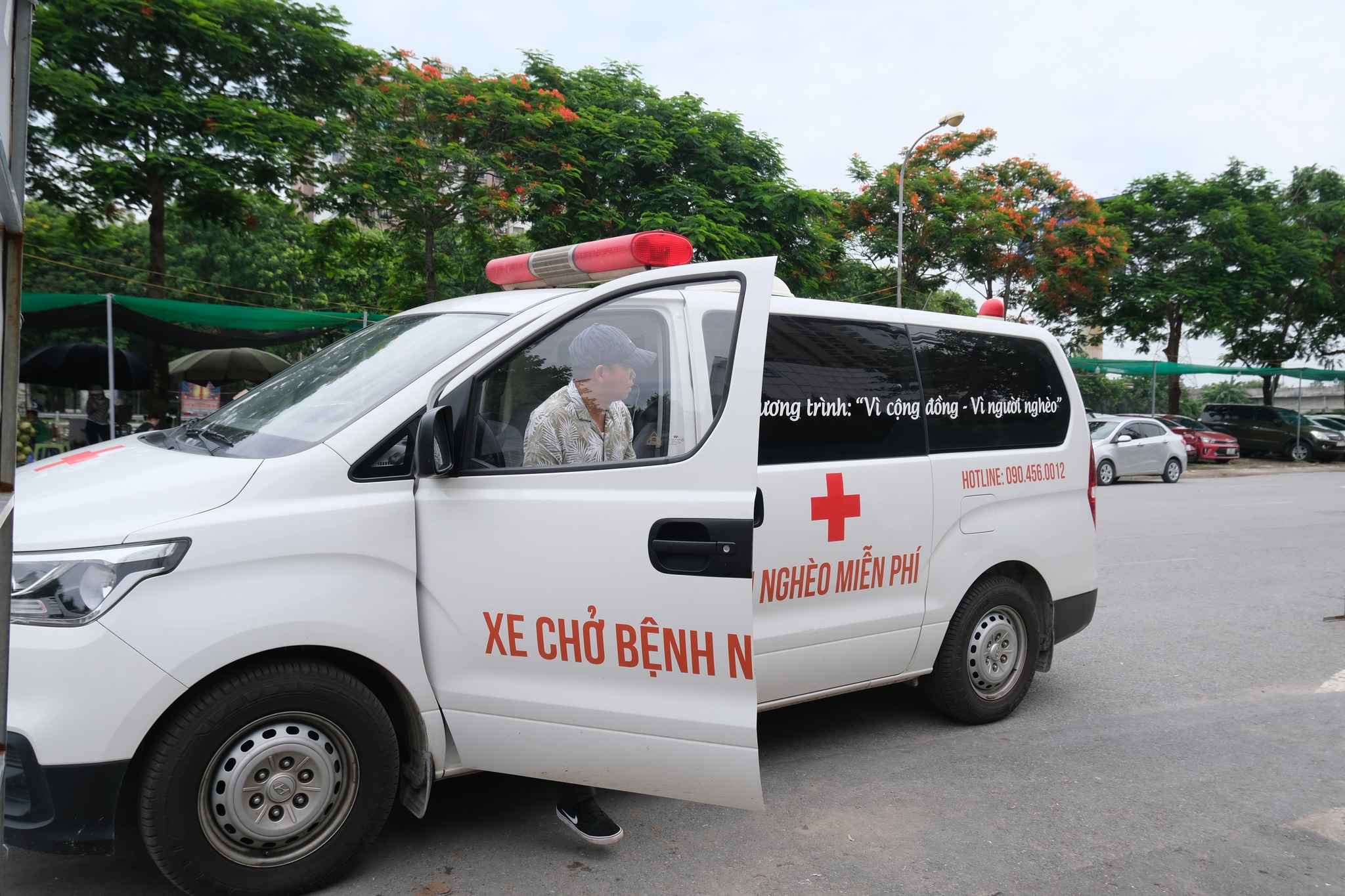 CHUYẾN XE “0 ĐỒNG” DÀNH TẶNG NGƯỜI BỆNH CÓ HOÀN CẢNH KHÓ KHĂN TẠI KING88 - Nền tảng cá cược World Cup 2026 chính thức.   ———————————–