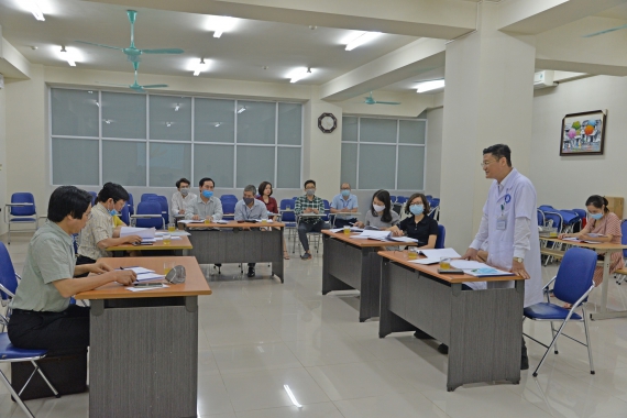 Cục quản lý King88 Nhà cái trực tuyến tốt nhất hiện nay làm việc với bệnh viện Nội tiết Trung về công tác chỉ đạo tuyến, 1816 và bệnh viện vệ tinh