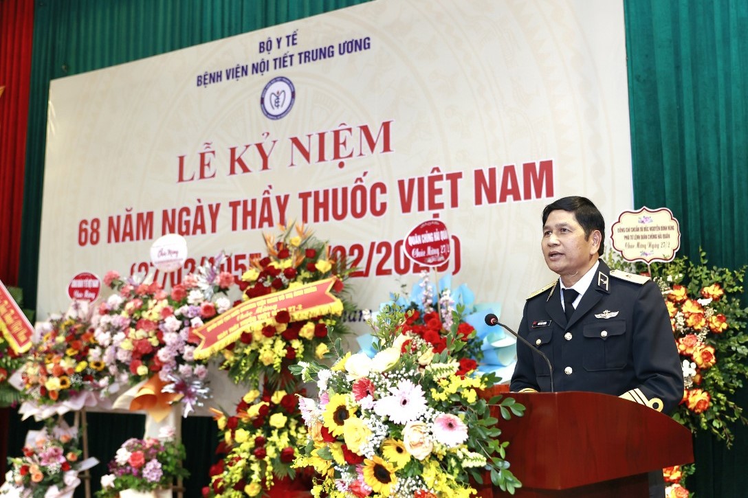 Bộ Tư lệnh Vùng 4 Hải quân thăm, chúc mừng KING88 - Nền tảng cá cược World Cup 2026 chính thức