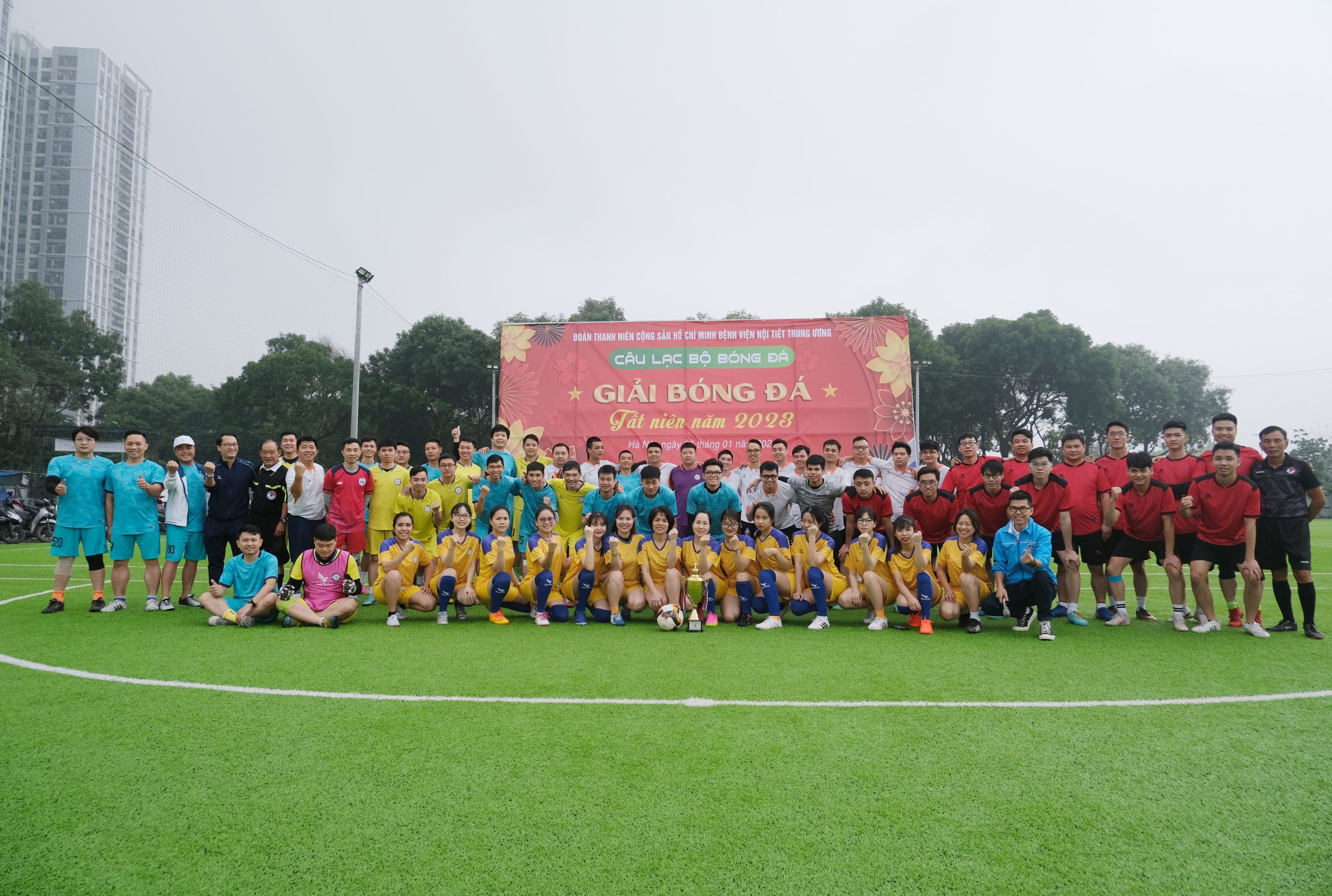 Sôi động giải bóng đá “tất niên Clb bóng đá King88 kèo cá cược bóng đá world cup năm 2023”