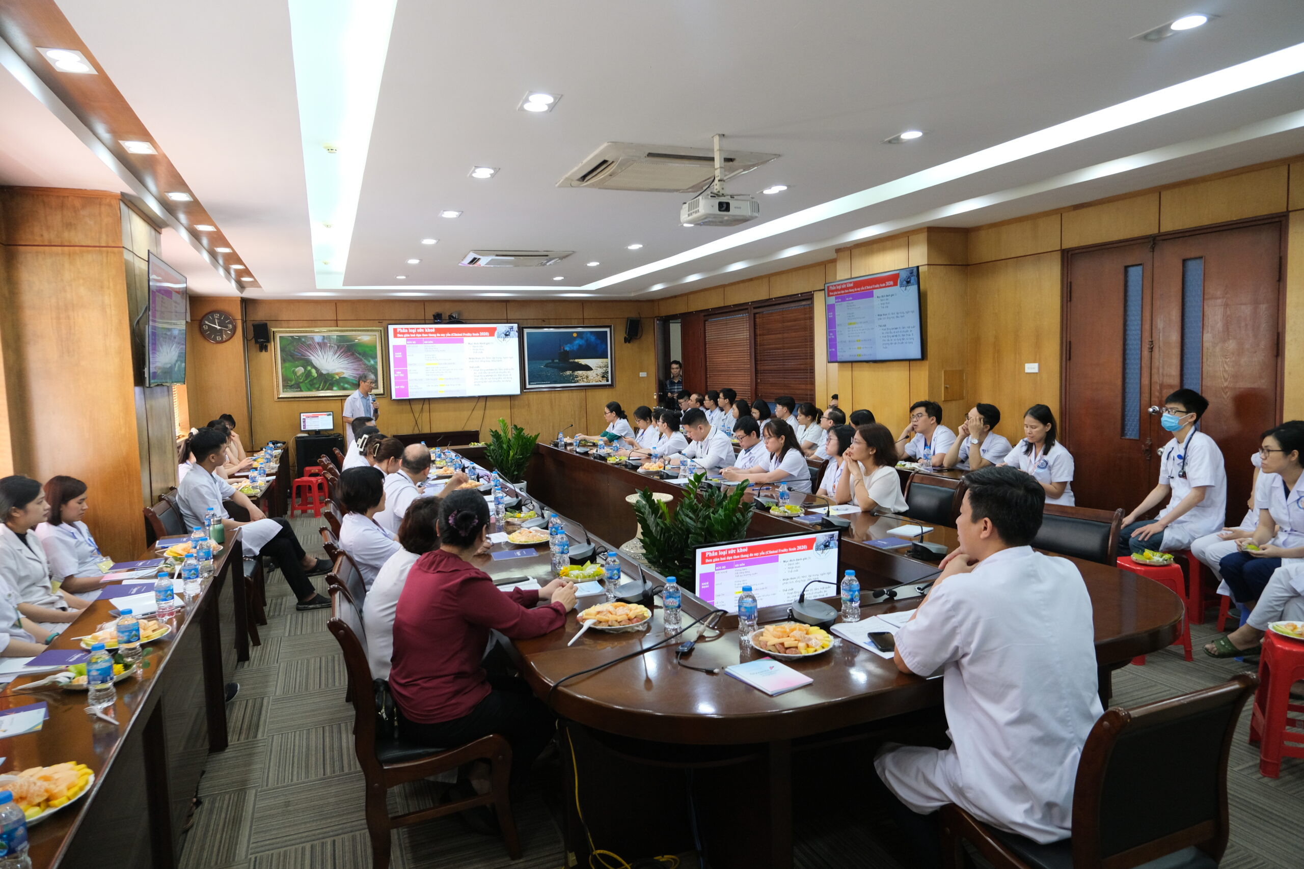 Sinh hoạt khoa học với chủ đề: Lựa chọn thuốc cho Trang Chủ Công Ty Game King88 Casino đái tháo đường type 2 theo độ tuổi?