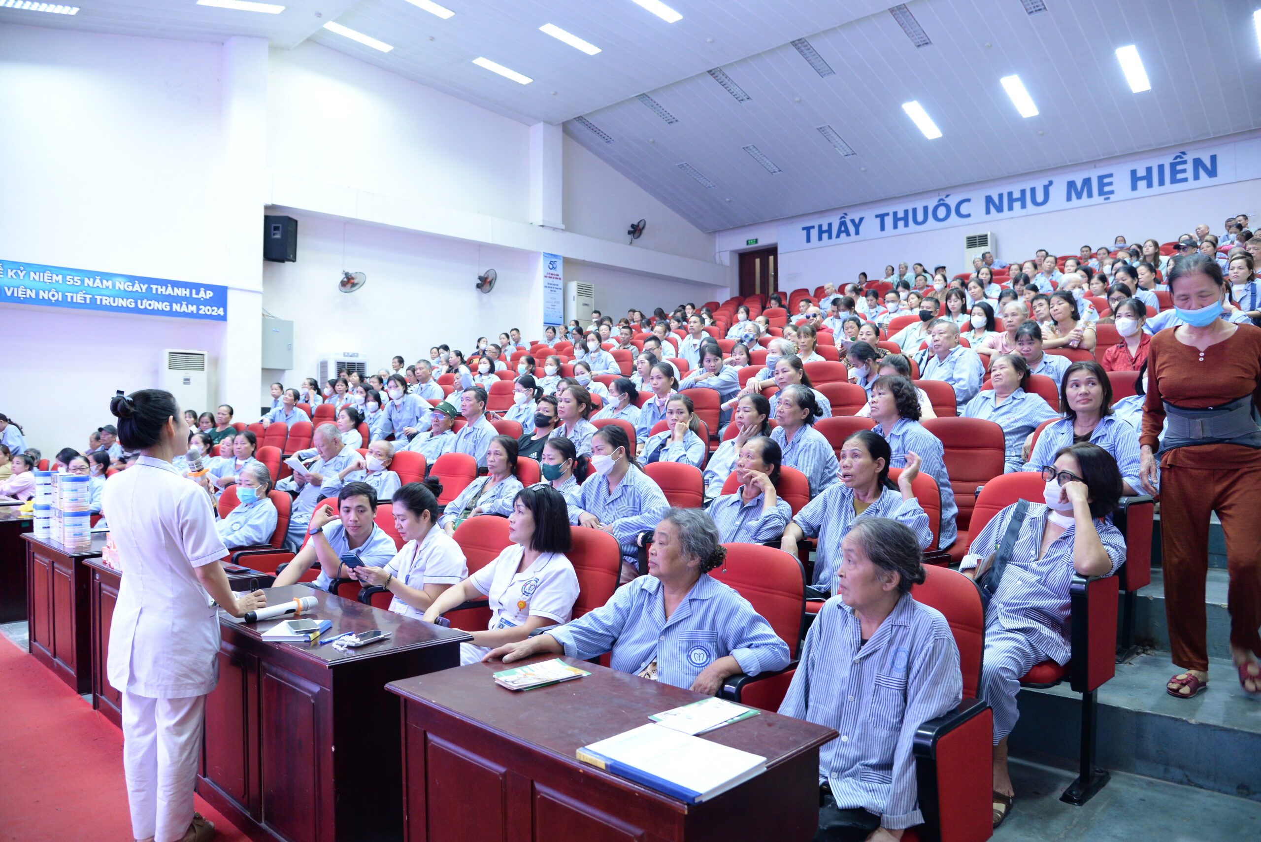 Họp Hội đồng King88 us cc và Chương trình Giáo dục sức khỏe với chủ đề: Sử dụng và bảo quản Insulin