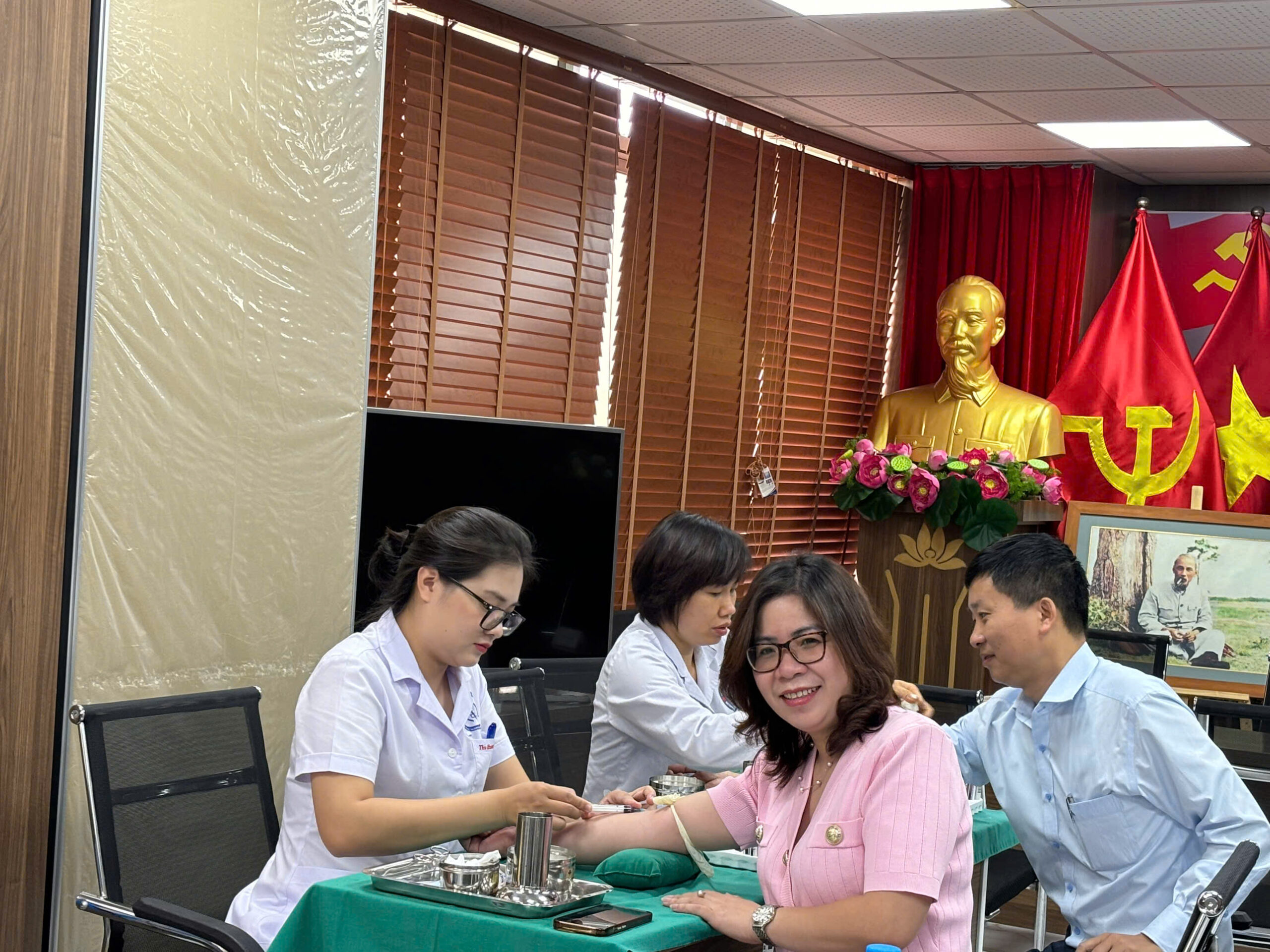 Tổ chức khám sức khỏe định kỳ cho Ban thời sự VOV1 – Đài tiếng nói Việt Nam năm 2024
