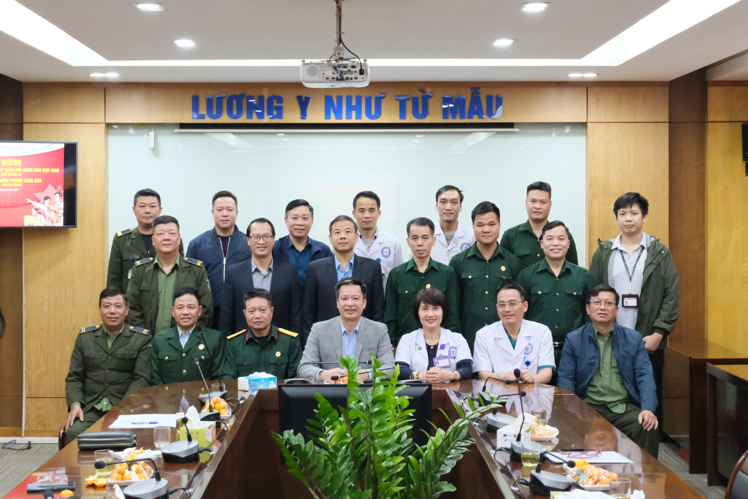 KING88 - Nền tảng cá cược World Cup 2026 chính thức tổ chức gặp mặt nhân kỷ niệm 80 năm thành lập Quân đội nhân dân Việt Nam (22/12/1944 – 22/12/2024) 35 năm ngày hội quốc phòng toàn dân (22/12/1989- 22/12/2024