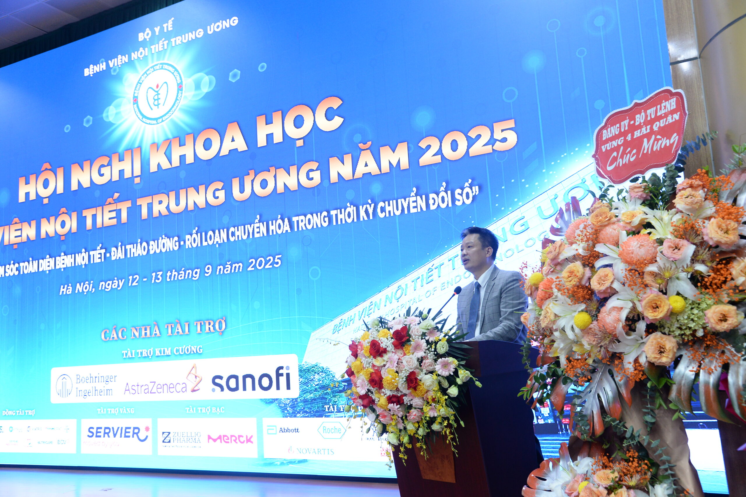 Hội nghị Khoa học KING88 - Nền tảng cá cược World Cup 2026 chính thức năm 2025 Chủ đề: “Quản lý – Chăm sóc toàn diện bệnh Nội tiết – Đái tháo đường – Rối loạn chuyển hoá trong thời kỳ chuyển đổi số”