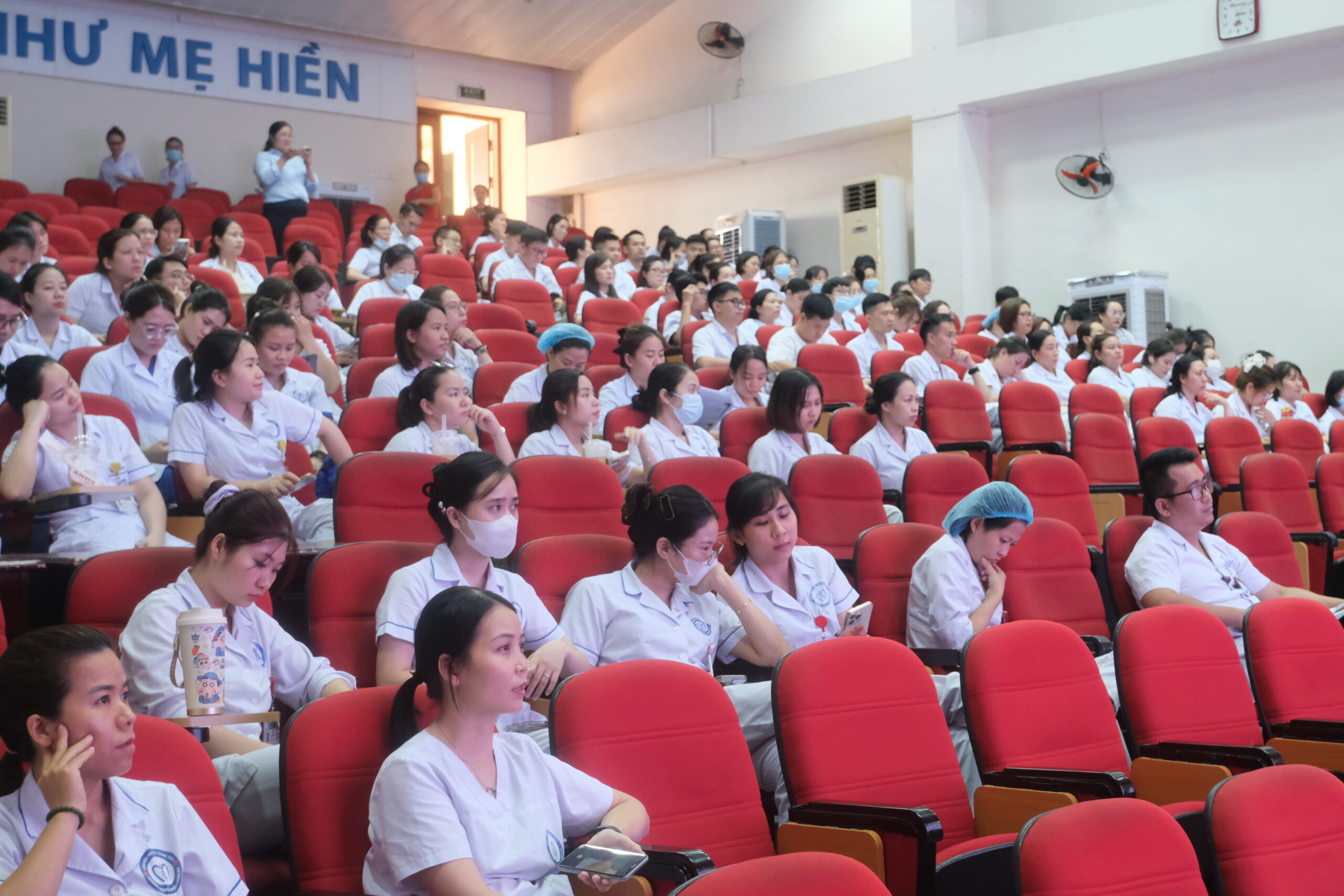 Sinh hoạt chuyên môn Điều dưỡng với chủ đề “chẩn đoán và 88Kinh thể thao, casino live, bắn cá và slot nổ hũ cường tuyến cận giáp” và bình kế hoạch chăm sóc King88 us cc